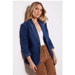 NWT Evereve Denim Blazer Size M